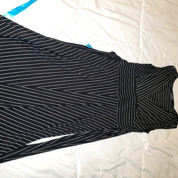 Maurices Deep V neck dress - Picture 1 of 3
